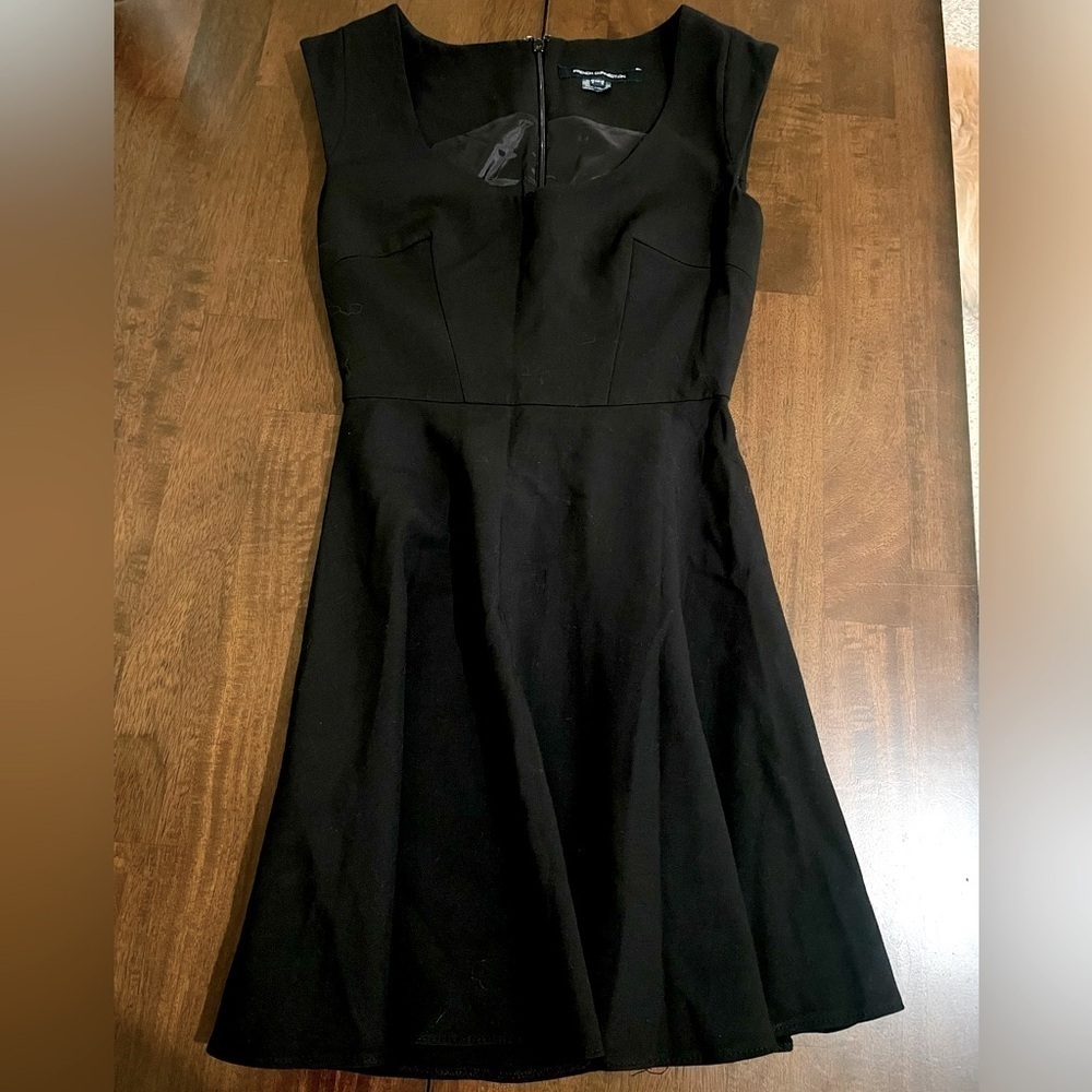 French Connection Sleeveless Black Dress Size 0 Fit and Flare